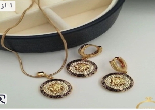 پنیم ست ورساچه